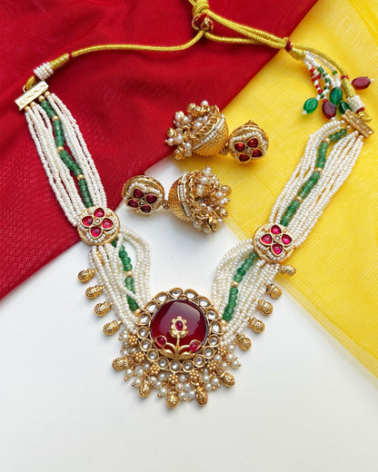 Multistrand Pearl Necklace Set