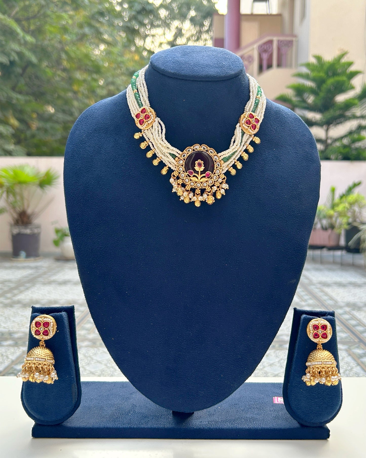Multistrand Pearl Necklace Set